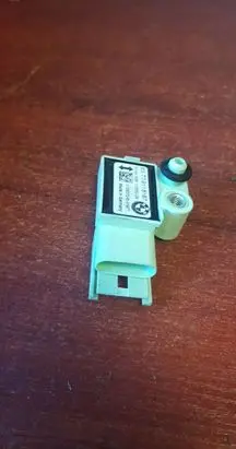 BMW X3 E83 Airbag deployment crash/impact sensor 9118167