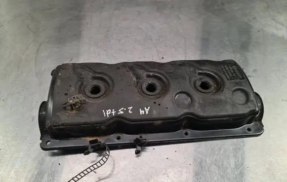 Audi A4 S4 B5 8D Rocker cam cover 059109470E2