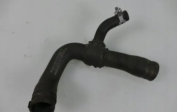 Mercedes-Benz SLK R172 Engine coolant pipe/hose A2712002552