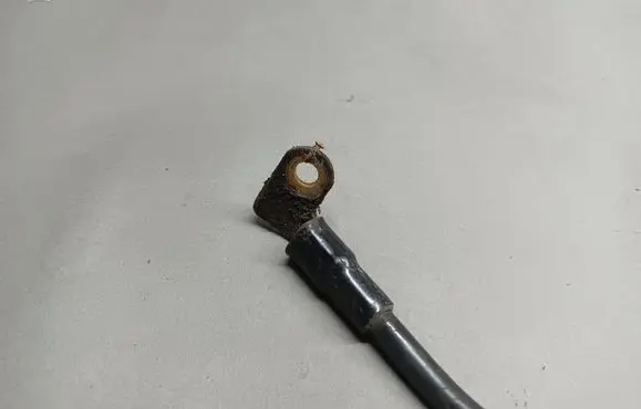 Nissan Micra Negative earth cable (battery)