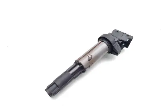 BMW X3 E83 High voltage ignition coil 0221504100