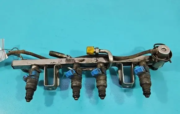 Audi A4 S4 B5 8D Fuel injector 06B133551C IMPRK1593444