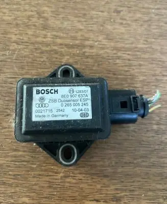 Audi A4 S4 B6 8E 8H ESP acceleration yaw rate sensor 8E0907637A 0021715 0265005245