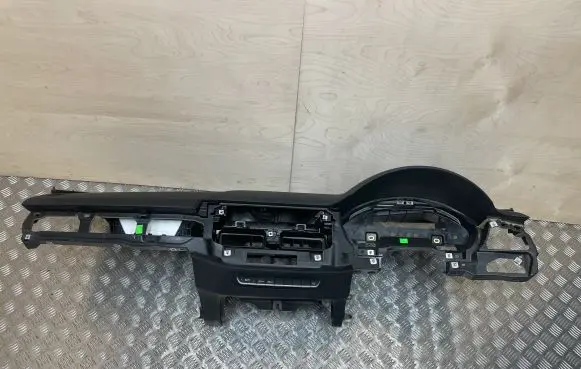 Audi A4 S4 B9 Dashboard 8W1858041
