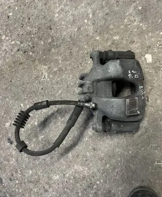 Peugeot 308 Front brake caliper