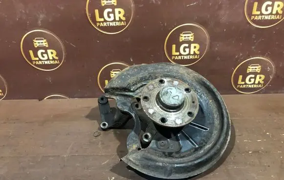 Skoda Octavia Mk2 (1Z) Rear wheel hub spindle/knuckle 