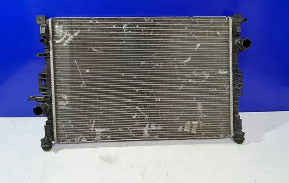 Volvo S80 Coolant radiator 31368082 36002414