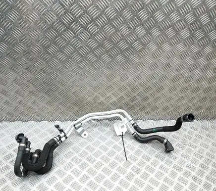 BMW X6 G06 Engine coolant pipe/hose 9845645 8488040