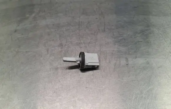 Volkswagen Caddy Interior temperature sensor 1K0907543G