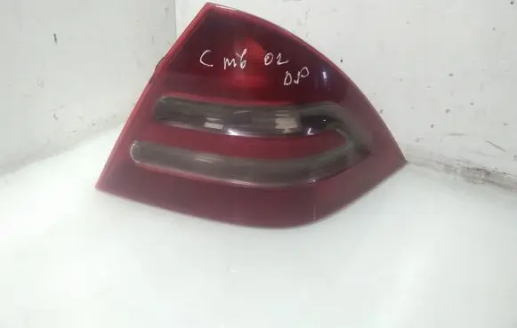 Mercedes-Benz C W203 Rear/tail lights
