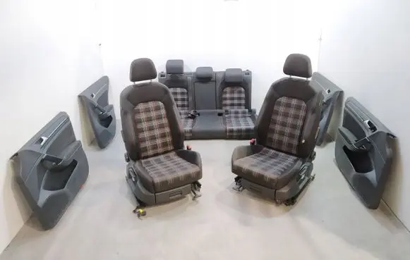 Volkswagen Golf VII Seat set 