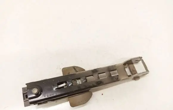 Audi A6 S6 C6 4F Seat belt adjustment rail 607682400A
