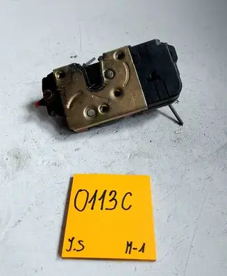 Citroen Xsara Front door lock 6588989