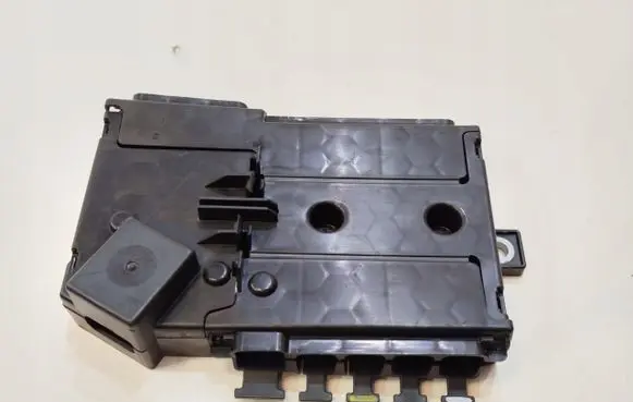 Mercedes-Benz C W205 Fuse box set A2055402750
