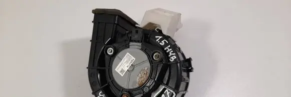 Toyota Yaris XP210 Heater fan/blower G9230K0021