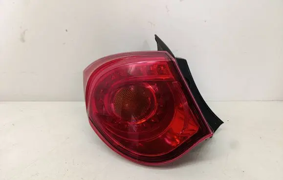 Alfa Romeo Giulietta Rear/tail lights 0050513613