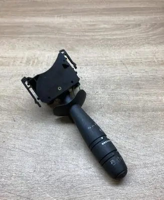 Renault Laguna II Wiper control stalk 8200012244