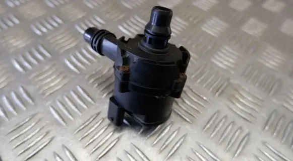 BMW 7 G11 G12 Electric auxiliary coolant/water pump 9372723 0392023243