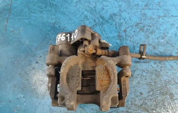 Ford Fusion II Front brake caliper DG9Z2552C