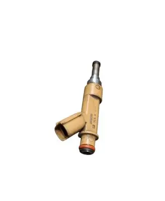 Toyota Auris 150 Fuel injector 2325037010