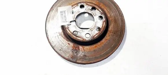 Opel Corsa D Front brake disc VENTILIUOJAMAS