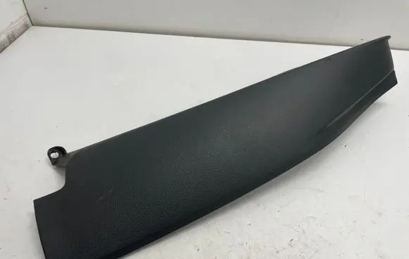 Volkswagen Jetta VI Other interior part 5C6867765