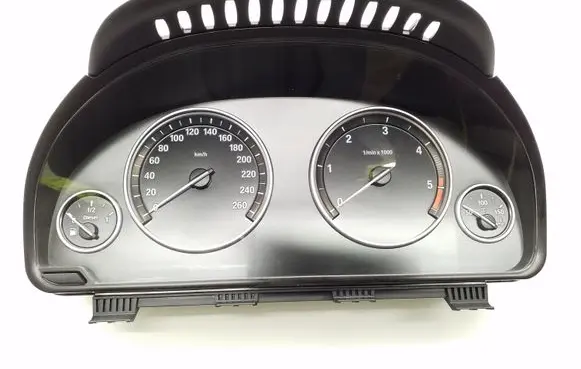 BMW 5 F10 F11 Speedometer (instrument cluster) 926517901 1658430 30906041