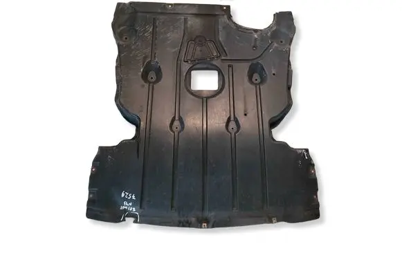 BMW 1 E81 E87 Engine splash shield/under tray 
