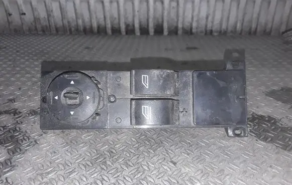 Ford Focus Electric window control switch 3M5T14529CE