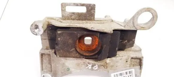 Renault Fluence Engine mount bracket 326D5021