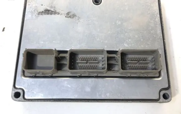 Volvo V50 Engine control unit/module 30743371 0526900S