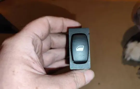 Peugeot 407 Quarter vent window switch 96360166XT 53269707 16591180504