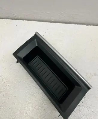 BMW 2 F46 Glove box 9263402