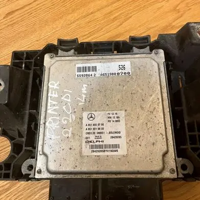 Mercedes-Benz Sprinter W906 Engine control unit/module A6519000700 A6519010600