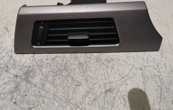 BMW 3 E90 E91 Dashboard side air vent grill/cover trim 9123297 144821