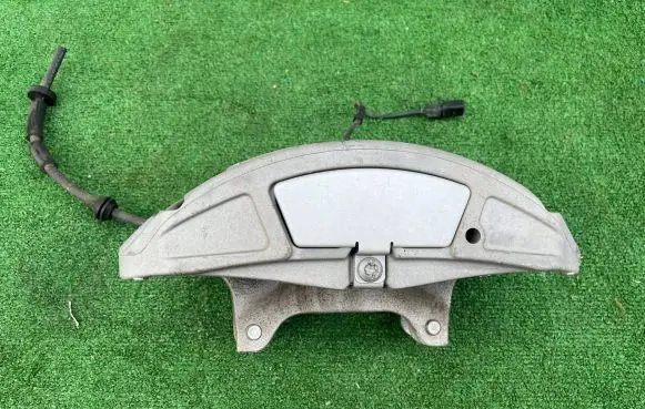 Audi A8 S8 D4 4H Front brake caliper 4H05BA 32CCTR20151187