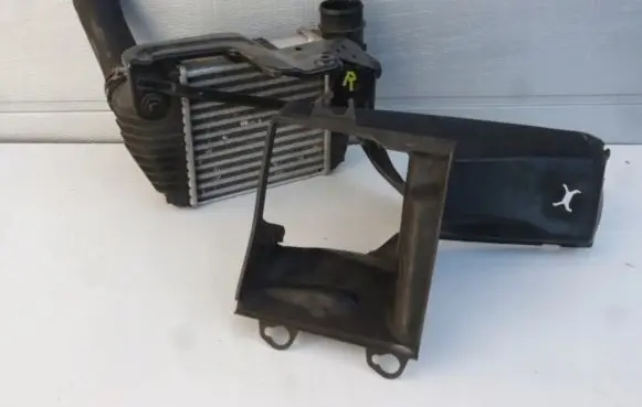 Audi A6 S6 C6 4F Intercooler radiator