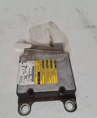 Toyota Corolla E120 E130 Airbag control unit/module 211082104