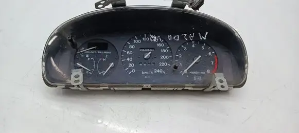 Mazda 626 Speedometer (instrument cluster) EA27A
