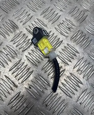 Toyota RAV 4 (XA50) Airbag deployment crash/impact sensor 8917311010 5327MXMCS