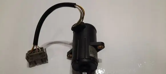 Opel Omega B1 Accelerator pedal position sensor 0205001039TDS