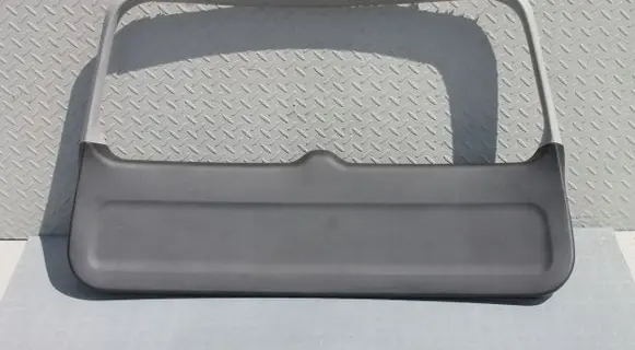 Mitsubishi Colt Tailgate/boot lid cover trim MR550022