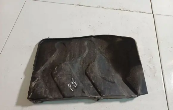 KIA Sportage Engine splash shield/under tray