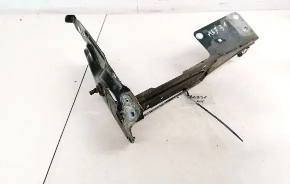 Radiator support slam panel