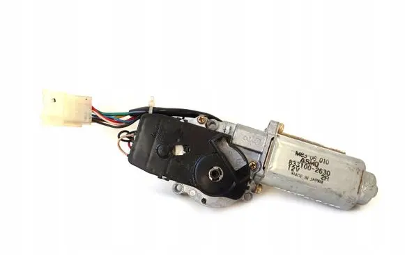 Mitsubishi Colt Sunroof motor/actuator 8331002630