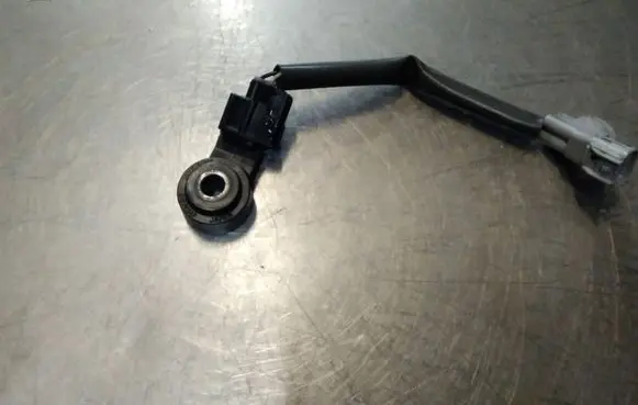 Detonation knock sensor