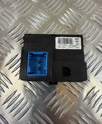 Peugeot 308 Air conditioning/heating control unit 9811039380