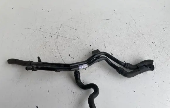 Volkswagen Golf VII Engine coolant pipe/hose 5Q0121065H