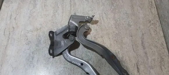 Toyota Avensis T270 Engine bonnet/hood hinges 