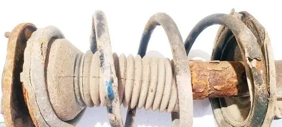 Toyota Avensis T250 Front coil spring